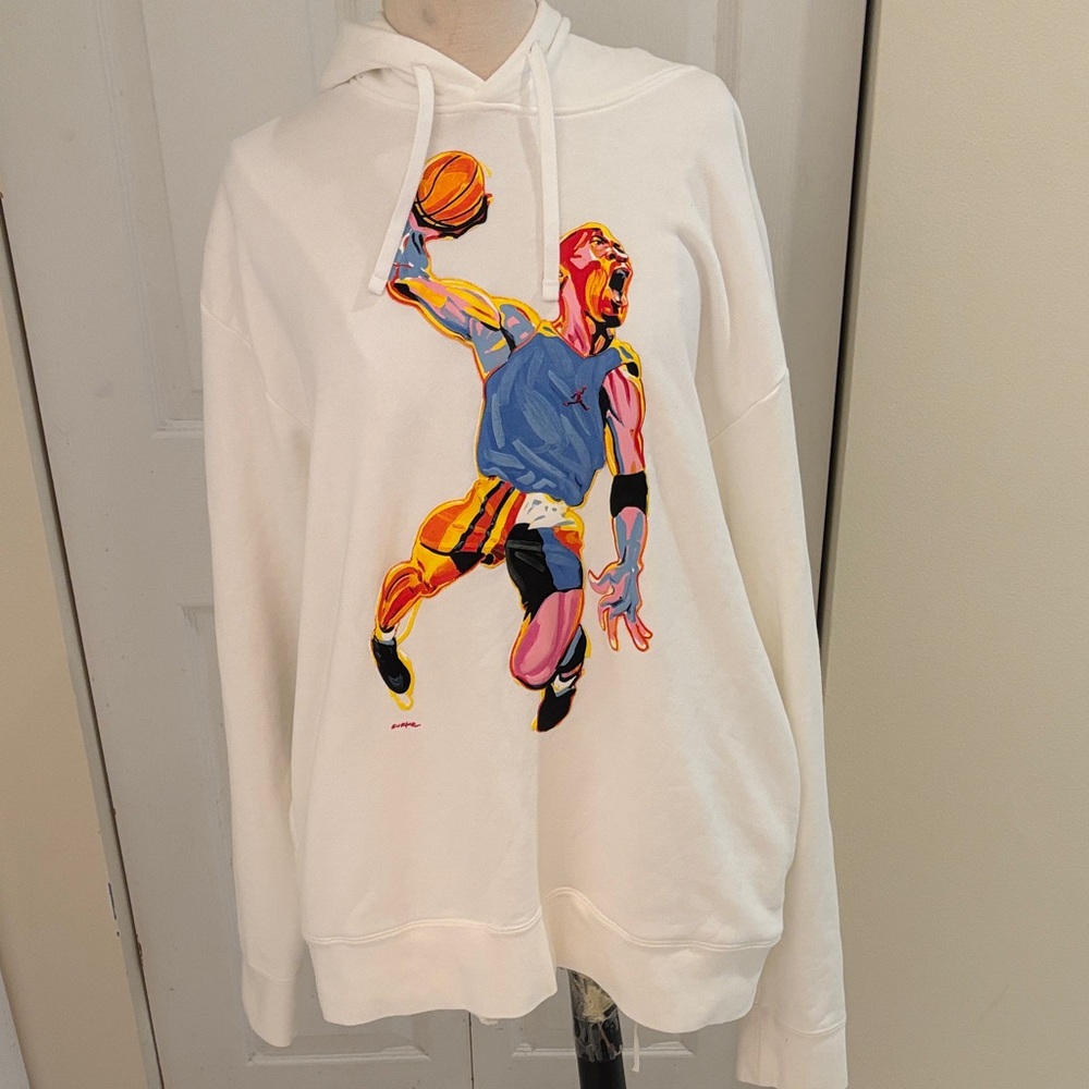 Jordan White Nike Hoop Heroes Hoodie in size large NWT